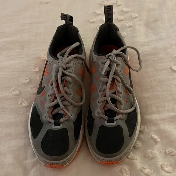 🧬 Nike Air Max Genome 🧬